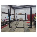 THE COMPLETE 4 POSTER CAR LIFT