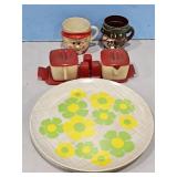 RED & WHITE PLASTIC FEDERAL TOOL CORP HOSTESS SET