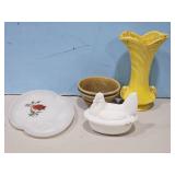 HEN ON NEST/SMALL BATTER BLUE BAND BATTER BOWL