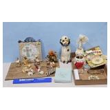 CHALK POODLE & NATIVITY FIGURINES/BLOOM LOOM