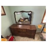 Bassett bedroom suite 4 piece - 2 dressers and a