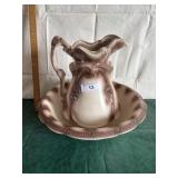 Saturday night bath tub - pitcher and pot