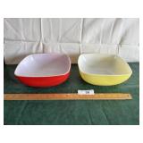 2 square Pyrex bowls