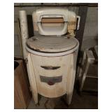 Speed Queen ringer/washer