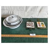 Enamel bowls and trivets