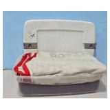 PLASTIC TOTE W/advertisng HORSE BLANKETS