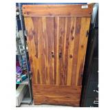 Cedar Wooden Wardrobe Cabinet