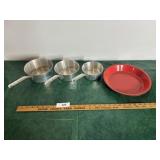 3 Old Aluminum pots and enamel pie plate