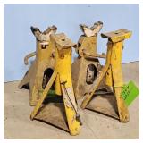 2 PAIR OF JACK STANDS