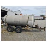 1000 GAL FERTILIZER TANK ON TANDEM AXLE CART