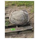 LARGE LANDSCAPE ROCK