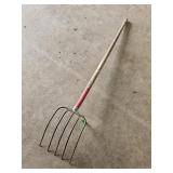 Pitch Fork
