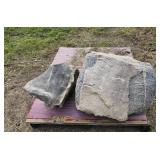 LARGE LANDSCAPE ROCK