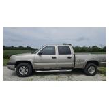 2003 CHEVY PICKUP TRUCK 1500HD 4X4-4 DOOR