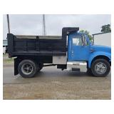 1994 INTERNATIONAL 4700 DUMP TRUCK