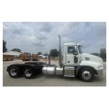 2015 Mack Pinnacle Straight Cab. See Desc.