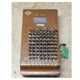 Vintage Comptometer UC 1670 Mechanical Calculator