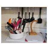 Kitchen Utensil Set with Cutting Board