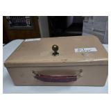 SMALL METAL LOCKBOX WITH KEY AND HANDLE