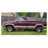 2001 Chevrolet Silverado 2500 HD Pickup Truck