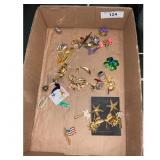 Assorted Brooches Pins Set Gold-Tone Enamel