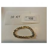 10 KT Gold Figaro Link Bracelet