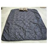 Quilted Black Blanket with Decorative Pillows