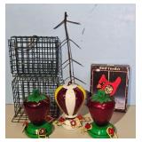 HummingBird Feeders and 2 Wire Cage Bird Feeders