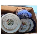 A BOX OF Souvenir Collector Plates - Florida, Cali