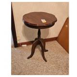 Antique Wooden Pedestal Side Table