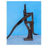 Antique Cast Iron Wagon or Buggy Jack