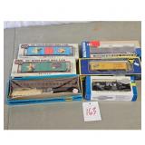 Walthers HO Scale Model Railroad Cars Lot