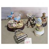 Lot of 5 Musical Figurines: Birds and Piano