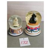 Lot of 2 Musical Snow Globes - Santa & Dancing Cou