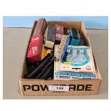 HO Scale Model Train Cars and Accessories Lot