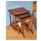 Vintage Oak Nesting Tables Set of 3