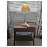 Brown Wooden Side Table w Lamp