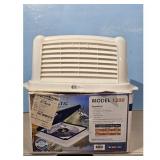 Fan-Tastic Vent 1200 RV Roof Vent Fan /Vent Cover
