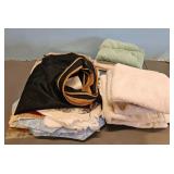Home Linens  Towels Set Floral Abstract