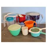 Multicolor Kitchen Essentials Palstic WareSet