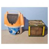 Orange &WhiteBait Container & Canteen Set