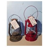 Tempest Chalwyn Black Oil Lantern & Red No.2 Fount
