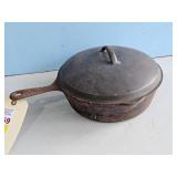 CAST IRON CHICKEN FRYER W/LID-PAN HAS RUST ON IT