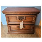 Vintage Wood Nightstand End Table 2 Drawer MCM Sty