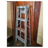 Aluminum Step Ladder