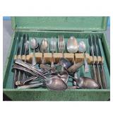 Vintage Wm. Rogers Mfg. Co. AA Silverware Set in G