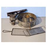 Vintage Kitchen Gadget Lot - Bundt Pan, Masher, Gr