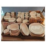 Pfaltzgraff Dinnerware Set - White - Oven & Microw