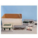 Lionel Train Station Building and Accessories Lot