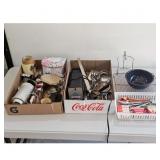 Vintage Kitchenware Lot: Electric Knife, Cookie Cu